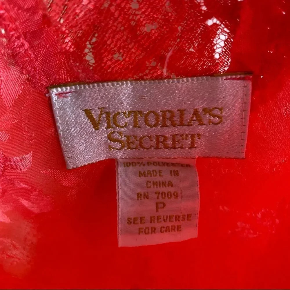 Vintage Victorias Secret Slip - Picture 5 of 5